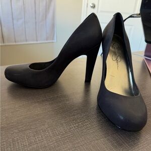 Jessica Simpson Navy Blue Round Toe Leather Heels Size 6.5